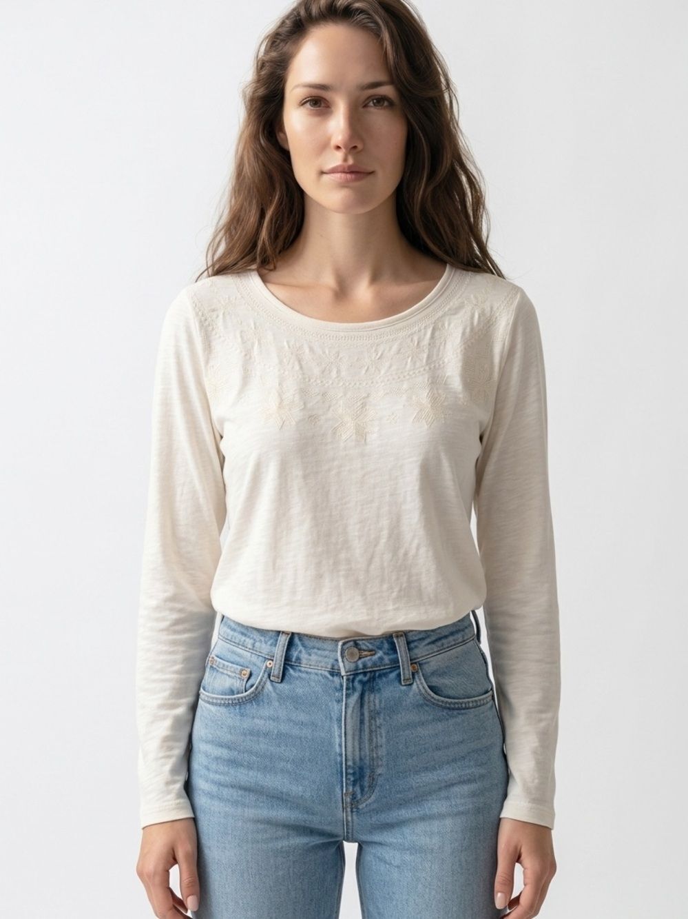 VINEYARD VINES | Snowflake Embroidered Beige 3/4 Length Sleeve Top XL